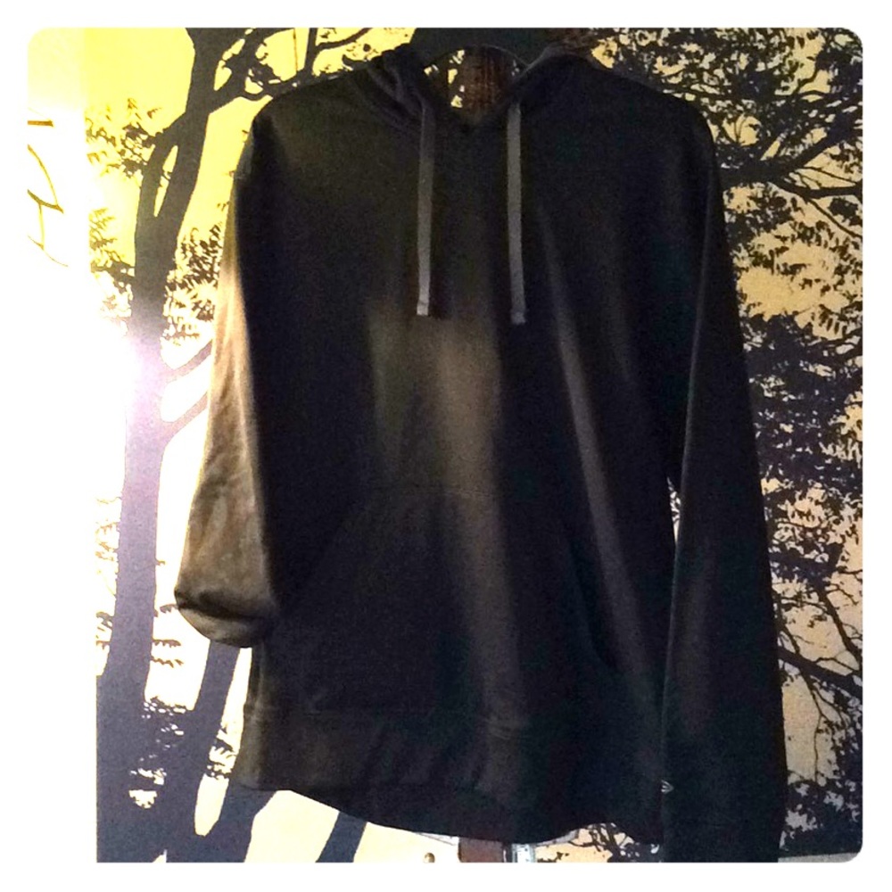 Men’s Champion hoodie w/kangaroo pocket size L
